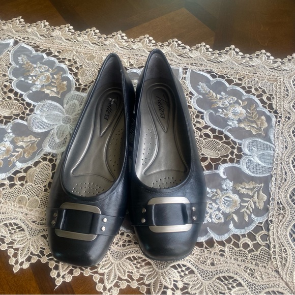 Trotters ballet flats NWOB - Picture 3 of 6